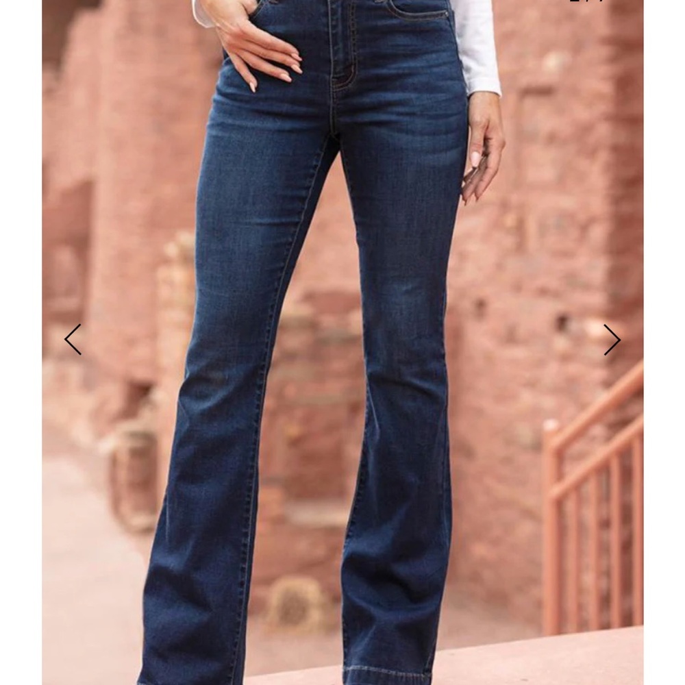 Grace & Lace Flare Jeggings